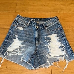 AE shorts asymmetric